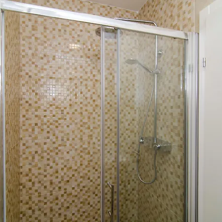 Zore Glavinic 3*