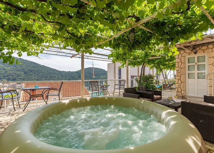 Zore Glavinic 3*