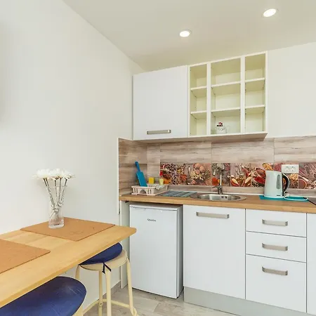 Zore Glavinic Affittacamere