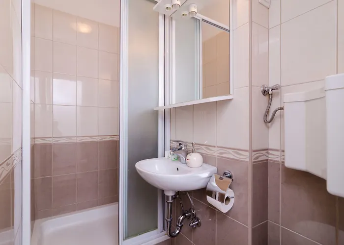 Zore Glavinic 3*